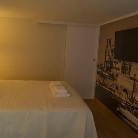 Guest house Alojamientos Rooms Catamaran Castro Urdiales