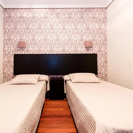 Alojamientos Rooms Catamaran *
