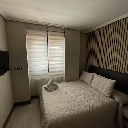 Alojamientos Rooms Catamaran Castro Urdiales
