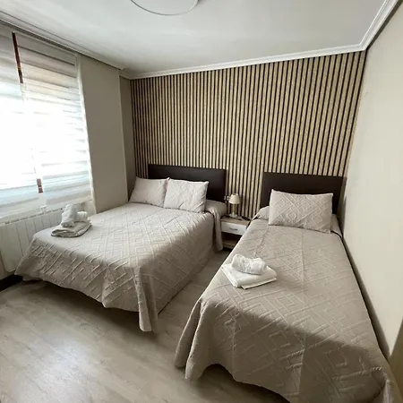Alojamientos Rooms Catamaran * Castro Urdiales