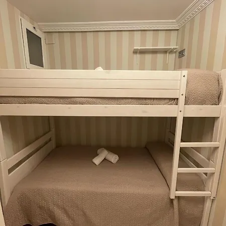 Guest house Alojamientos Rooms Catamaran *