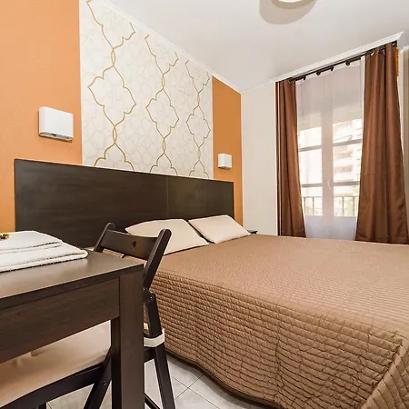 Alojamientos Rooms Catamaran Castro Urdiales