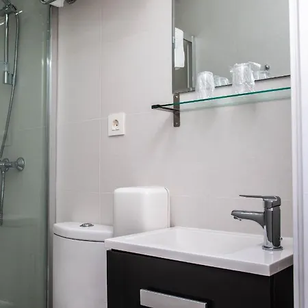 Alojamientos Rooms Catamaran * Castro Urdiales