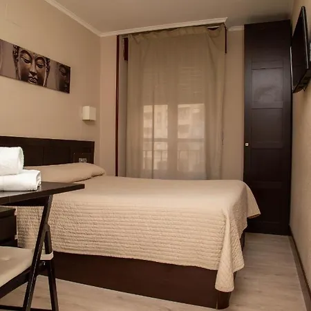 Guest house Alojamientos Rooms Catamaran Castro Urdiales