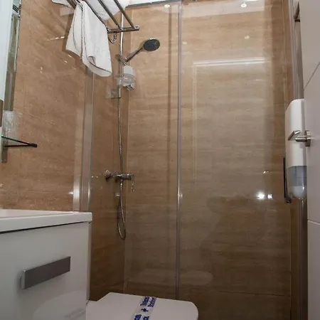 Guest house Alojamientos Rooms Catamaran *