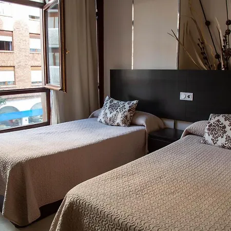 Guest house Alojamientos Rooms Catamaran *
