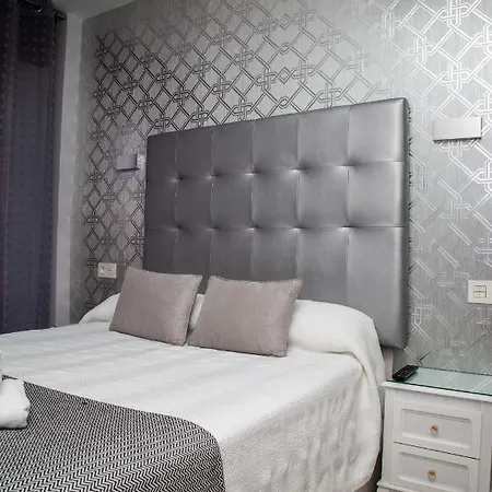 Alojamientos Rooms Catamaran Castro Urdiales